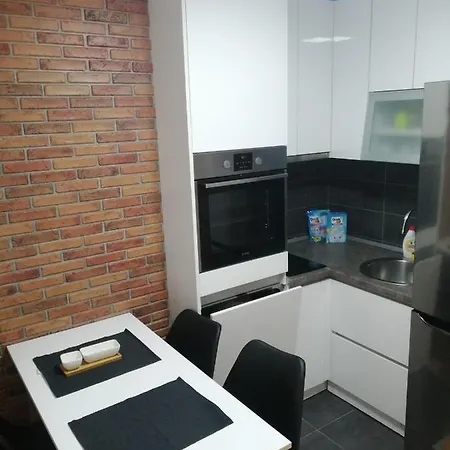 Small Modern With Parking Place *